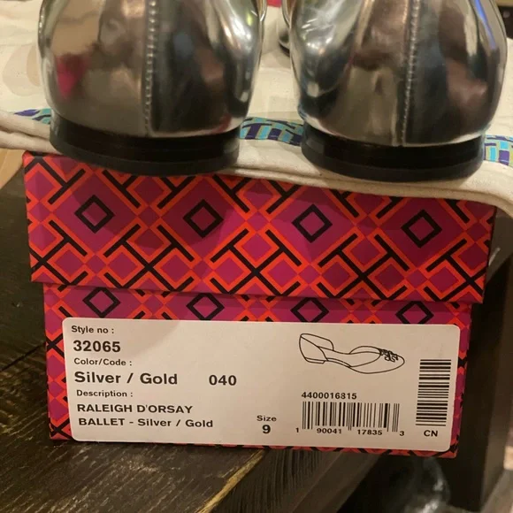 Tory Burch Women’s Raleigh D’Orsay Metallic Silver & Gold Ballet Flats Size 9 - Picture 3 of 7